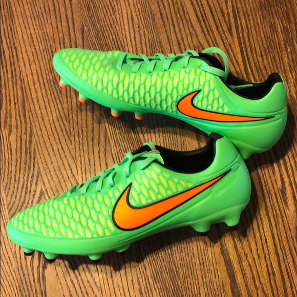 nike leather soccer cleats